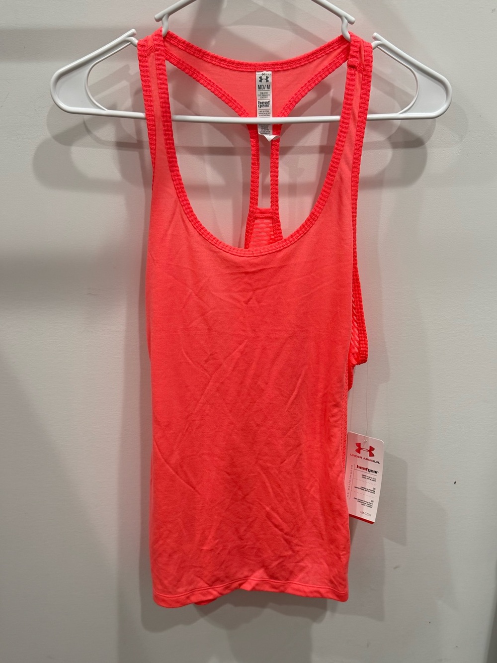 Under Armour Women’s Coral Pink Racerback Tank size M
